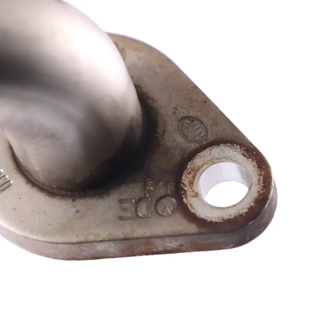 Tuyau de refroidissement gaz d'échappement EGR pour Audi A3 8P 2.0 TDI à propos du numéro de pièce 03G131521AQ Audi A3 8P 2.0 TDI Tuyau de refroidissement gaz d'échappement EGR - SKU 03G131521AQ - Numéro de pièce 03G131521AQ