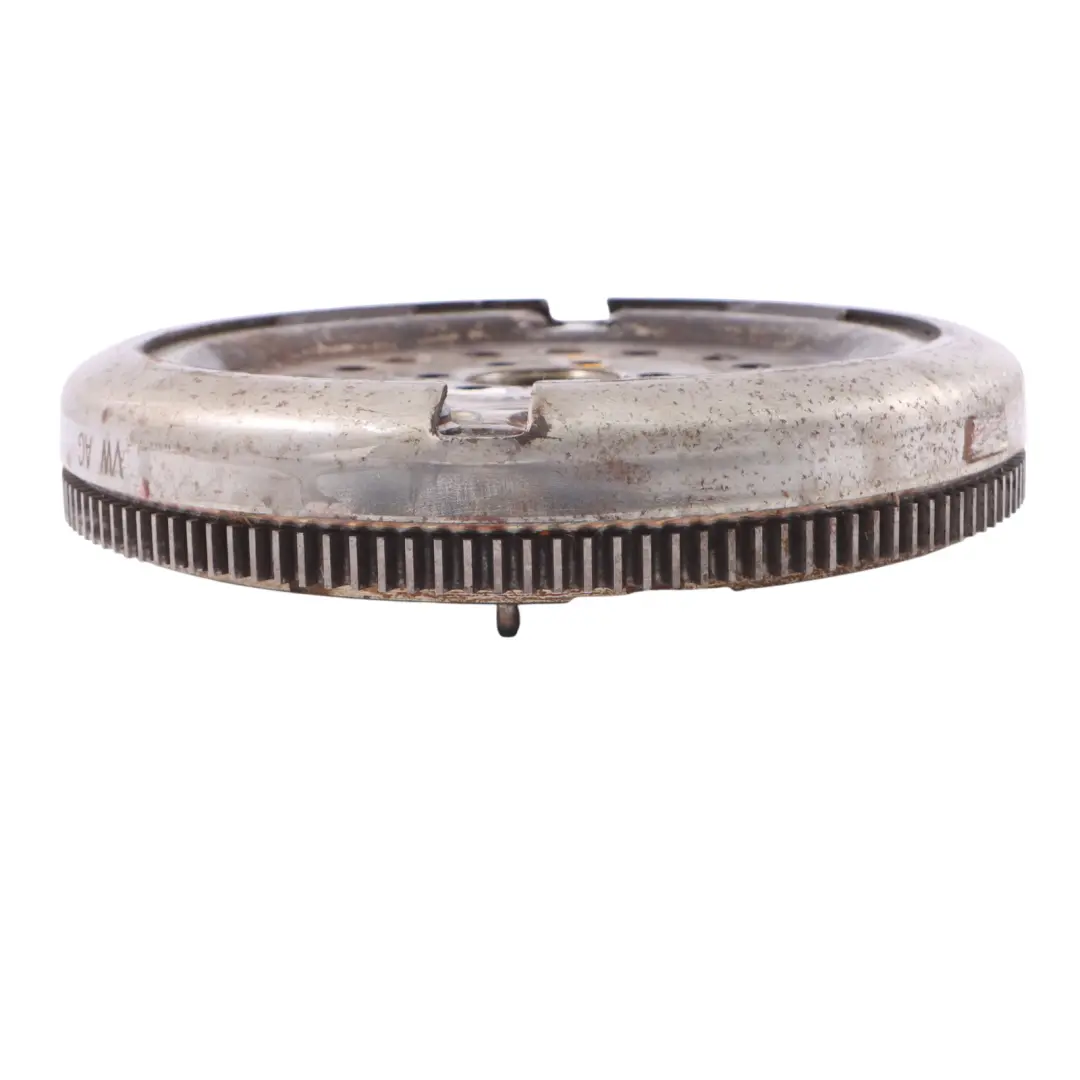 CRKB Diesel Volante Doble Masa Embrague Manual para Audi A3 8V 1.6 TDI con número de pieza 03L105266BT Audi A3 8V 1.6 TDI CRKB Diesel Volante Doble Masa Embrague Manual - SKU 03L105266BT - Número de pieza 03L105266BT