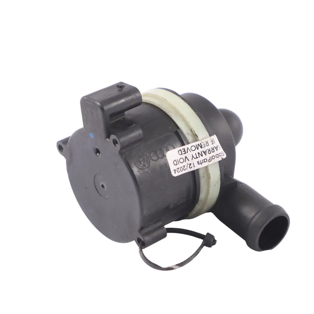 Bomba de agua auxiliar Soporte de refrigerante para Audi A4 B8 2.0 TDI con número de pieza 03L965561A Audi A4 B8 2.0 TDI Bomba de agua auxiliar Soporte de refrigerante - SKU 03L965561A - Número de pieza 03L965561A