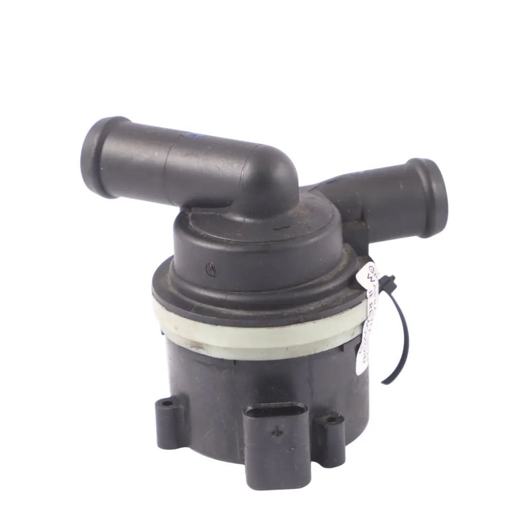Bomba de agua auxiliar Soporte de refrigerante para Audi A4 B8 2.0 TDI con número de pieza 03L965561A Audi A4 B8 2.0 TDI Bomba de agua auxiliar Soporte de refrigerante - SKU 03L965561A - Número de pieza 03L965561A