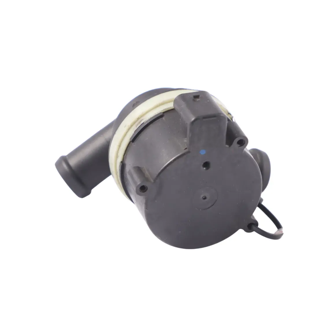 Auxiliary Water Pump Coolant Circulation Bracket to Audi A4 B8 2.0 TDI with Part number 03L965561A Audi A4 B8 2.0 TDI Auxiliary Water Pump Coolant Circulation Bracket - SKU 03L965561A - Part number 03L965561A