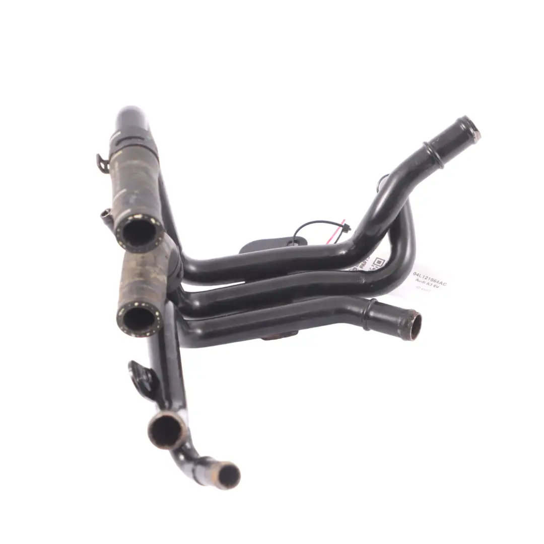 Audi A3 8V Motor Wasser Kühlmittelrohr Kühlung Schlauchleitung - SKU 04L121064AC - Teilenummer 04L121064AC