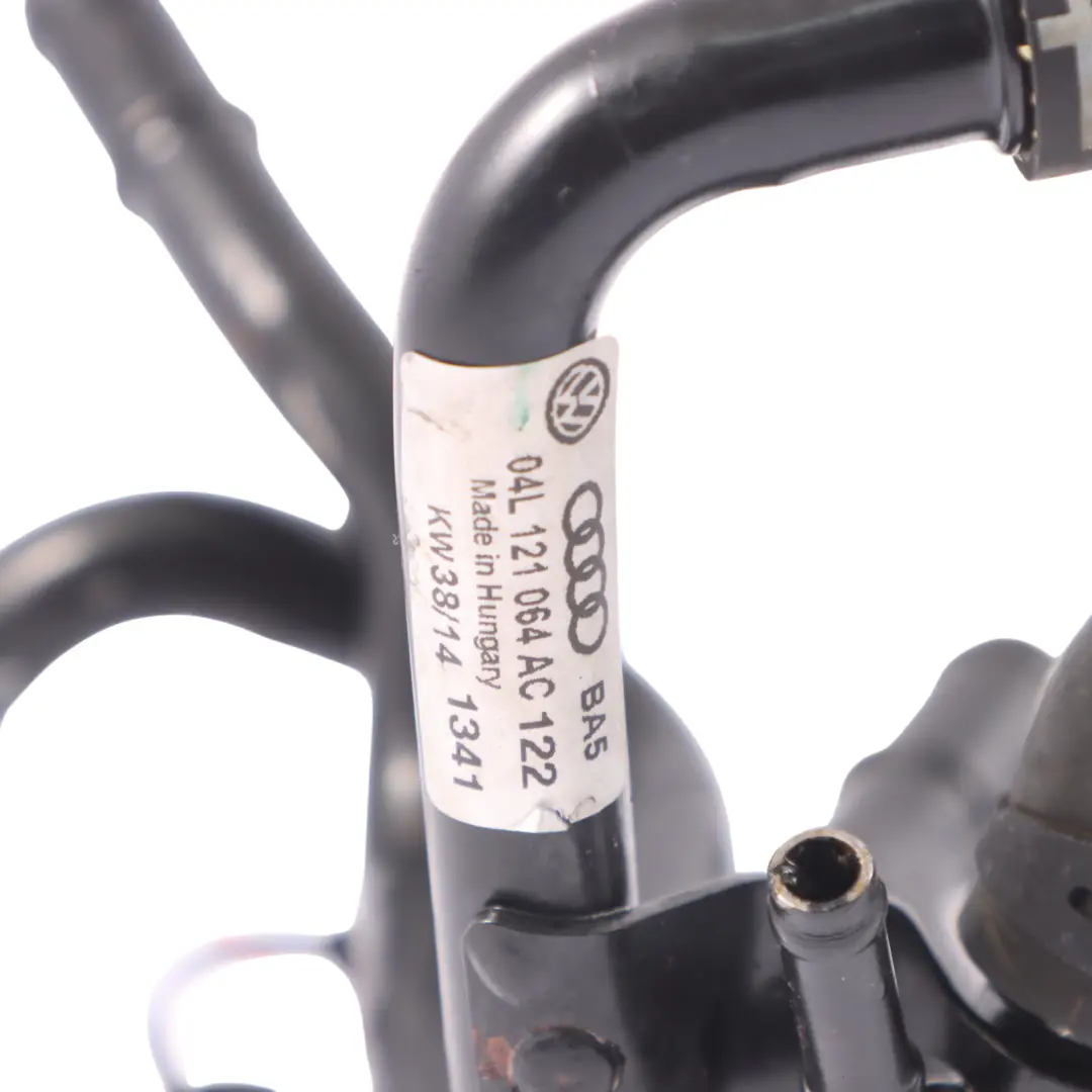 Tuyau de refroidissement de l'eau du moteur Ligne pour Audi A3 8V à propos du numéro de pièce 04L121064AC Audi A3 8V Tuyau de refroidissement de l'eau du moteur Ligne - SKU 04L121064AC - Numéro de pièce 04L121064AC