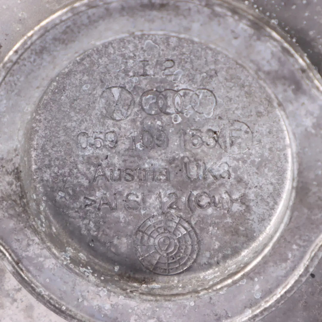 Timing Case Chain Box Tapa Placa Inferior para Audi A5 8T Motor con número de pieza 059109129N Audi A5 8T Motor Timing Case Chain Box Tapa Placa Inferior - SKU 059109129N - Número de pieza 059109129N