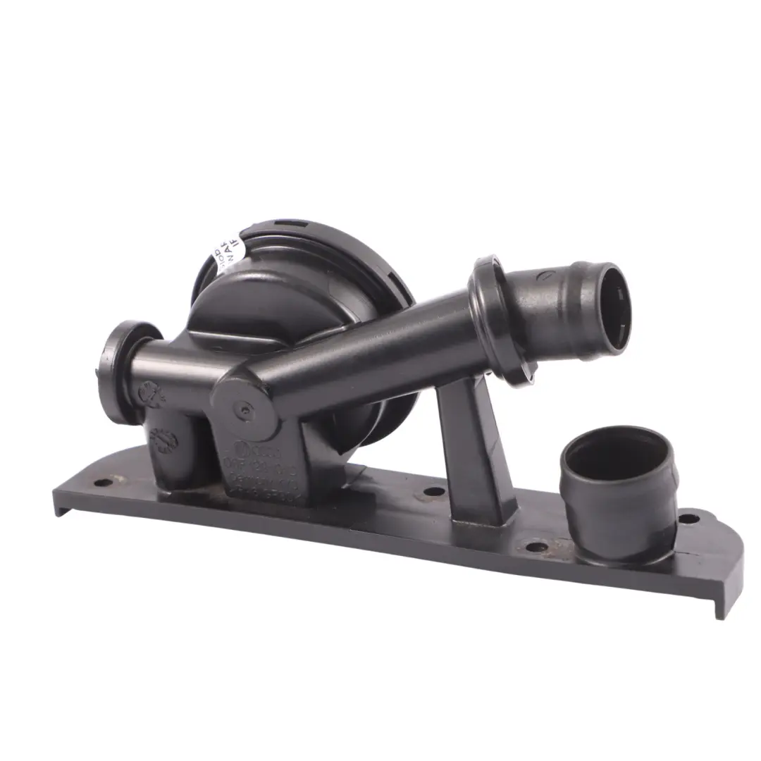 BWA Válvula de presión del respiradero del cárter 06F129101D para VW Golf 5 2.0 TFSI con número de pieza 06F129101L VW Golf 5 2.0 TFSI BWA Válvula de presión del respiradero del cárter 06F129101D - SKU 06F129101L - Número de pieza 06F129101L