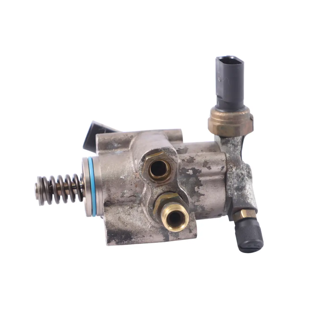 BWA Benzina Pompa Carburante Alta Pressione per Volkswagen Golf 5 2.0 TSI con numero di parte 06F127025K Volkswagen Golf 5 2.0 TSI BWA Benzina Pompa Carburante Alta Pressione - SKU 06F127025K - Numero di parte 06F127025K