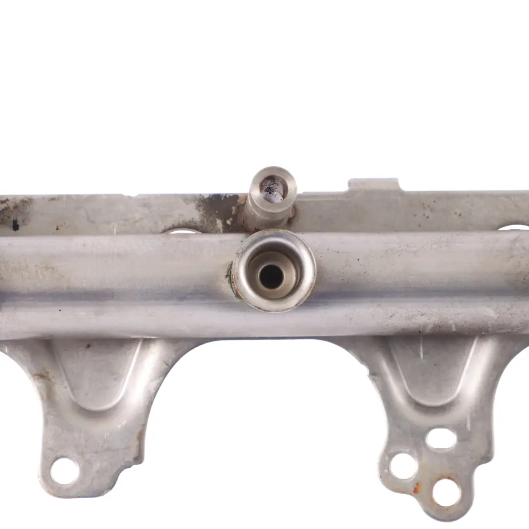 VW Volkswagen Golf 5 2.0 TFSI BWA Injection de carburant Rail bande - SKU 06F133317G - Numéro de pièce 06F133317G