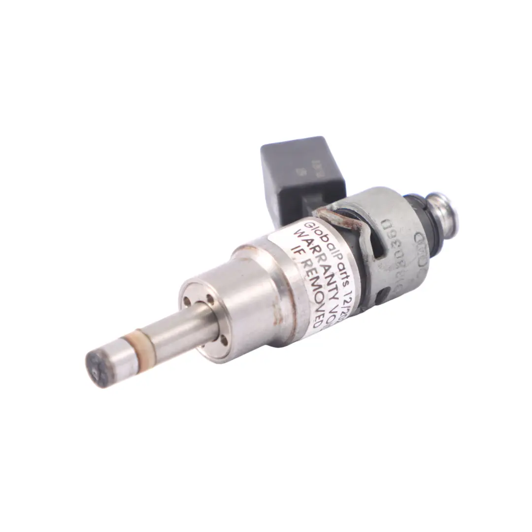 BWA Iniettore benzina per VW Volkswagen Golf 5 2.0 TFSI con numero di parte 06F906036D VW Volkswagen Golf 5 2.0 TFSI BWA Iniettore benzina - SKU 06F906036D - Numero di parte 06F906036D