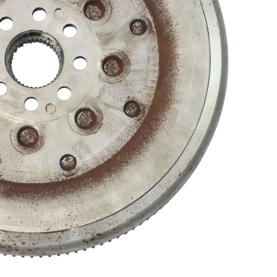 Dwumasowe koło zamachowe do Volkswagen Tiguan 5N Audi Q3 8U o numerze 06J105266AQ Volkswagen Tiguan 5N Audi Q3 8U Dwumasowe koło zamachowe - SKU 06J105266AQ - Numer Części 06J105266AQ