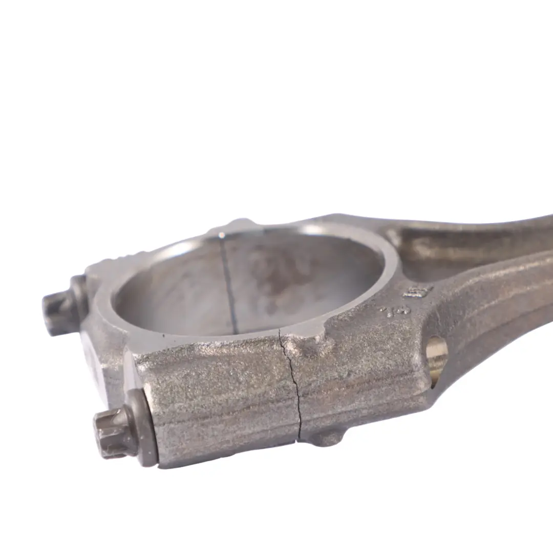 Tłok do Audi S3 8V 2.0 TFSI DJHA o numerze 06K107065AG Audi S3 8V 2.0 TFSI DJHA Tłok - SKU 06K107065AG - Numer Części 06K107065AG