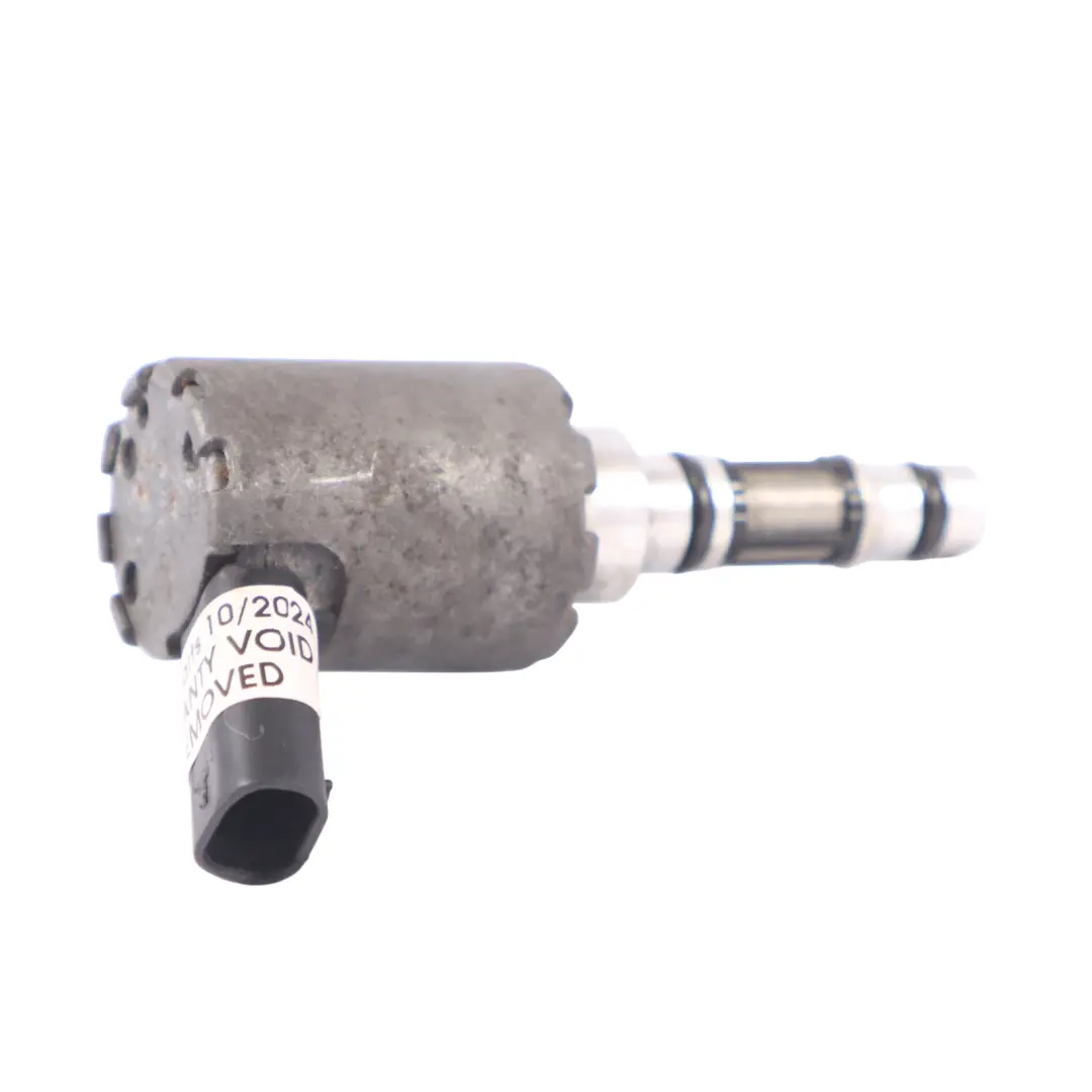 Zawór Sterujący do Audi A3 8V 2.0 TFSI DJHA o numerze 06K115243T Audi A3 8V 2.0 TFSI DJHA Zawór Sterujący - SKU 06K115243T - Numer Części 06K115243T