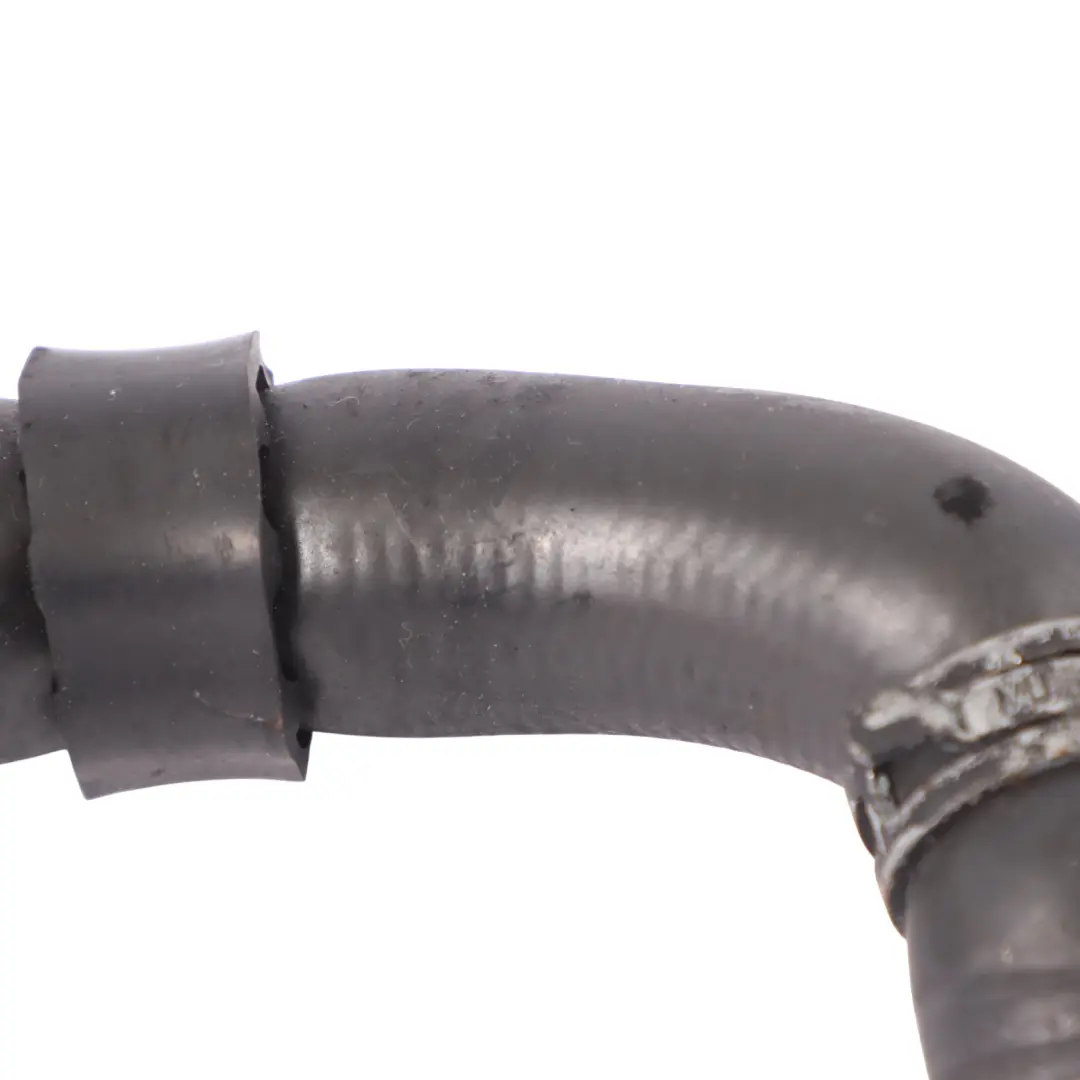 Wąż Przewód Wody Płynu Chłodzącego do Volkswagen Touareg 2.5 TDI o numerze 070121063A Volkswagen Touareg 2.5 TDI Wąż Przewód Wody Płynu Chłodzącego - SKU 070121063A - Numer Części 070121063A