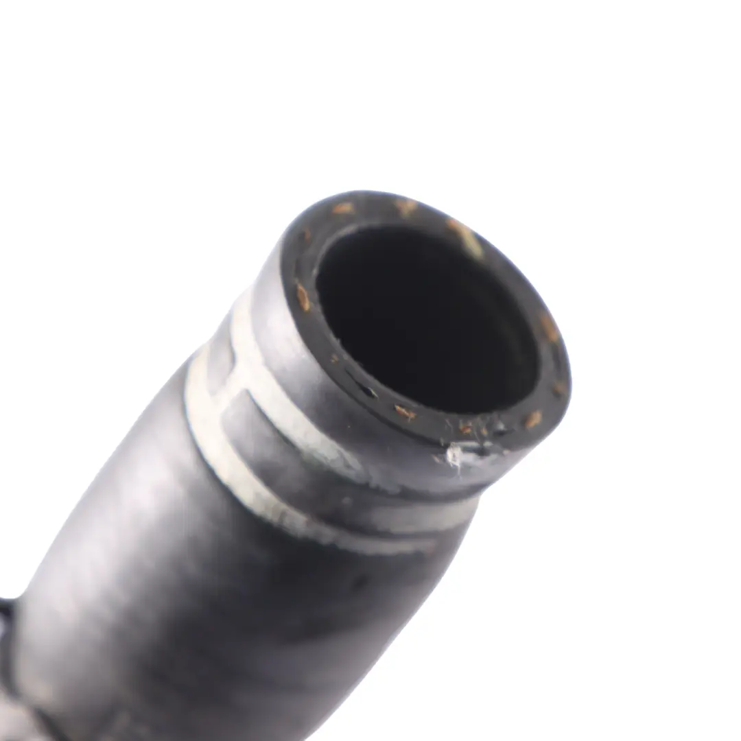 Wasser-Kühlmittel-Schlauch für Volkswagen Touareg Transporter 2.5 TDI mit Teilenummer 070121063A Volkswagen Touareg Transporter 2.5 TDI Wasser-Kühlmittel-Schlauch - SKU 070121063A - Teilenummer 070121063A