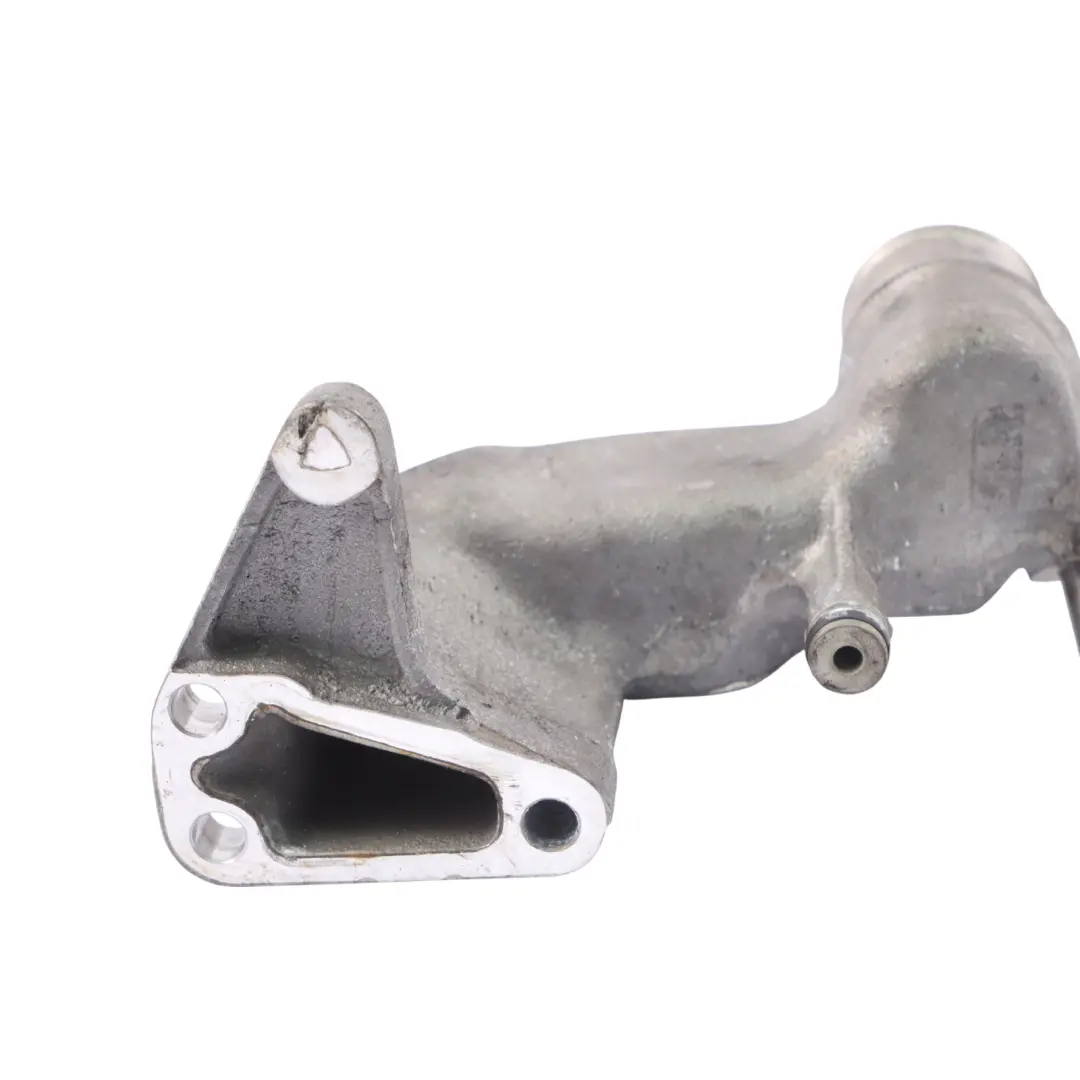 Volkswagen Touareg 2.5 TDI BPE Tuyau refroidissement d'eau Connecteur - SKU 070121131E - Numéro de pièce 070121131E