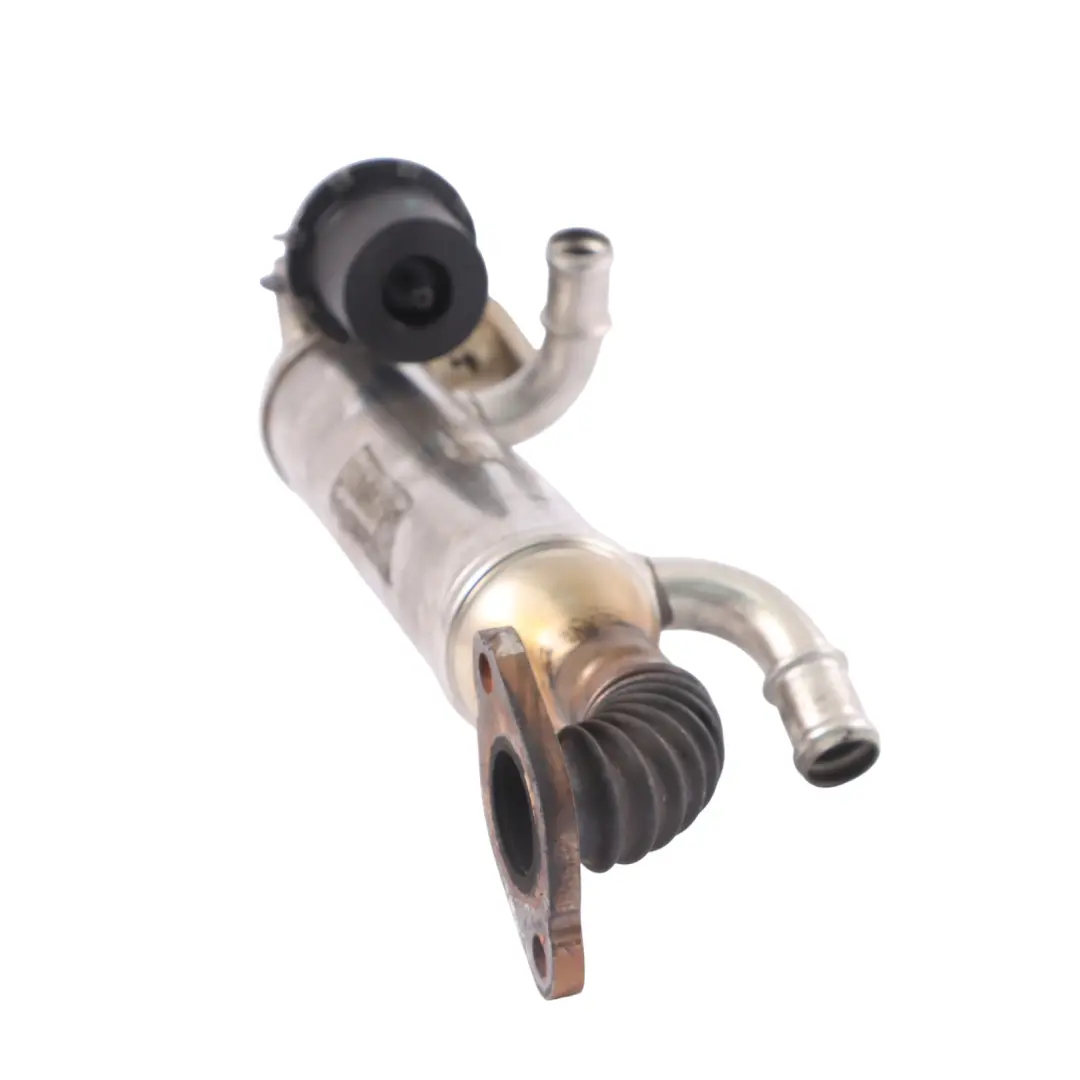 AGR Abgaskühler für Volkswagen Touareg Transporter 2.5 TDI mit Teilenummer 070131512F Volkswagen Touareg Transporter 2.5 TDI AGR Abgaskühler - SKU 070131512F - Teilenummer 070131512F