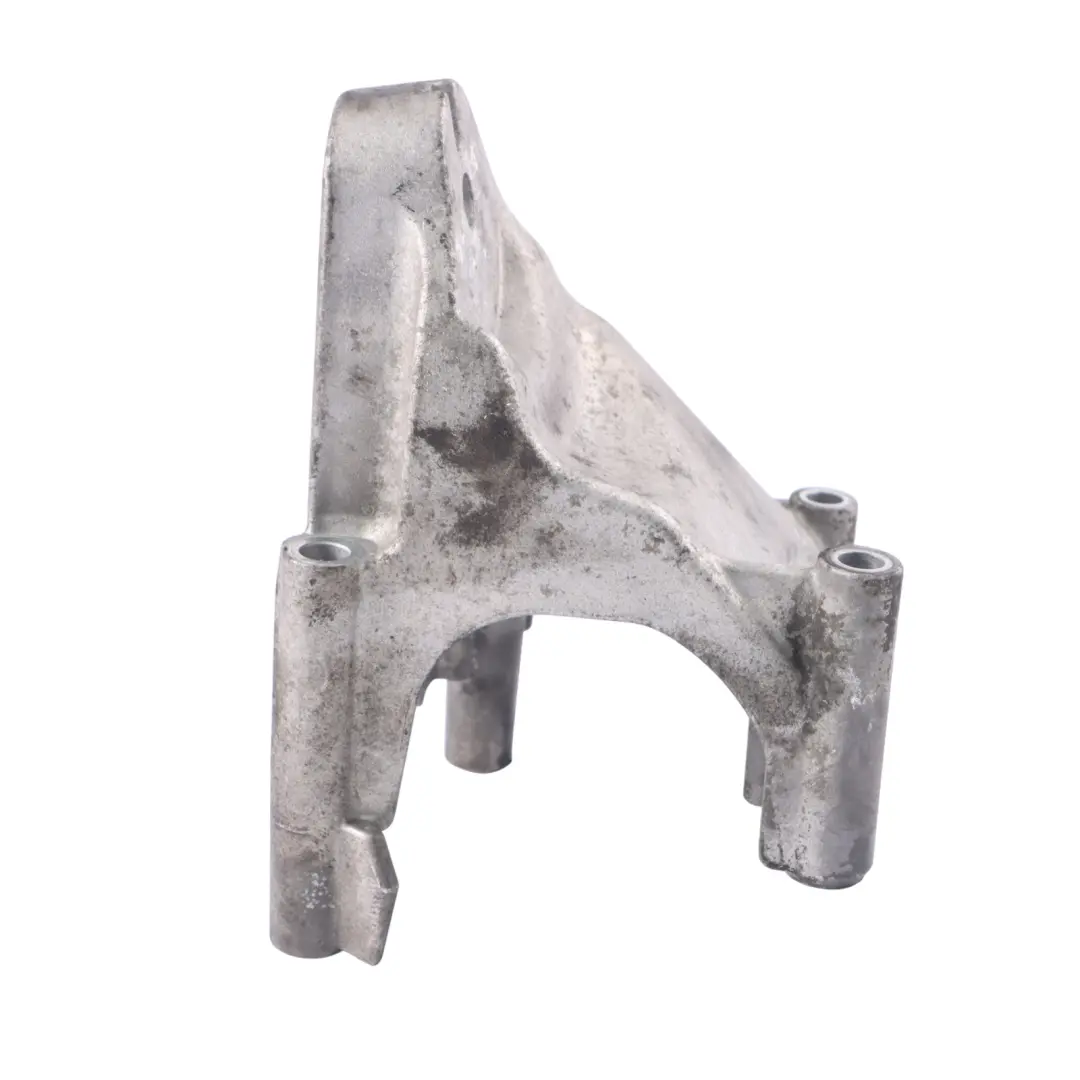 BPE Soporte motor para Volkswagen Touareg Transporter 2.5 TDI con número de pieza 070199308B Volkswagen Touareg Transporter 2.5 TDI BPE Soporte motor - SKU 070199308B - Número de pieza 070199308B