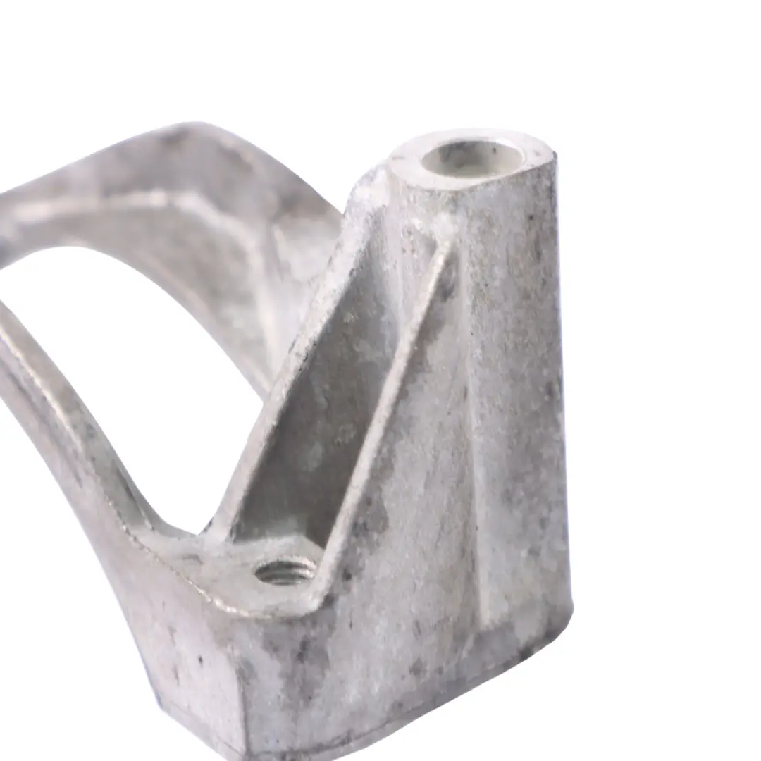 Support compresseur climatisation pour Volkswagen Transporter 2.5 TDI à propos du numéro de pièce 070260885A Volkswagen Transporter 2.5 TDI Support compresseur climatisation - SKU 070260885A - Numéro de pièce 070260885A