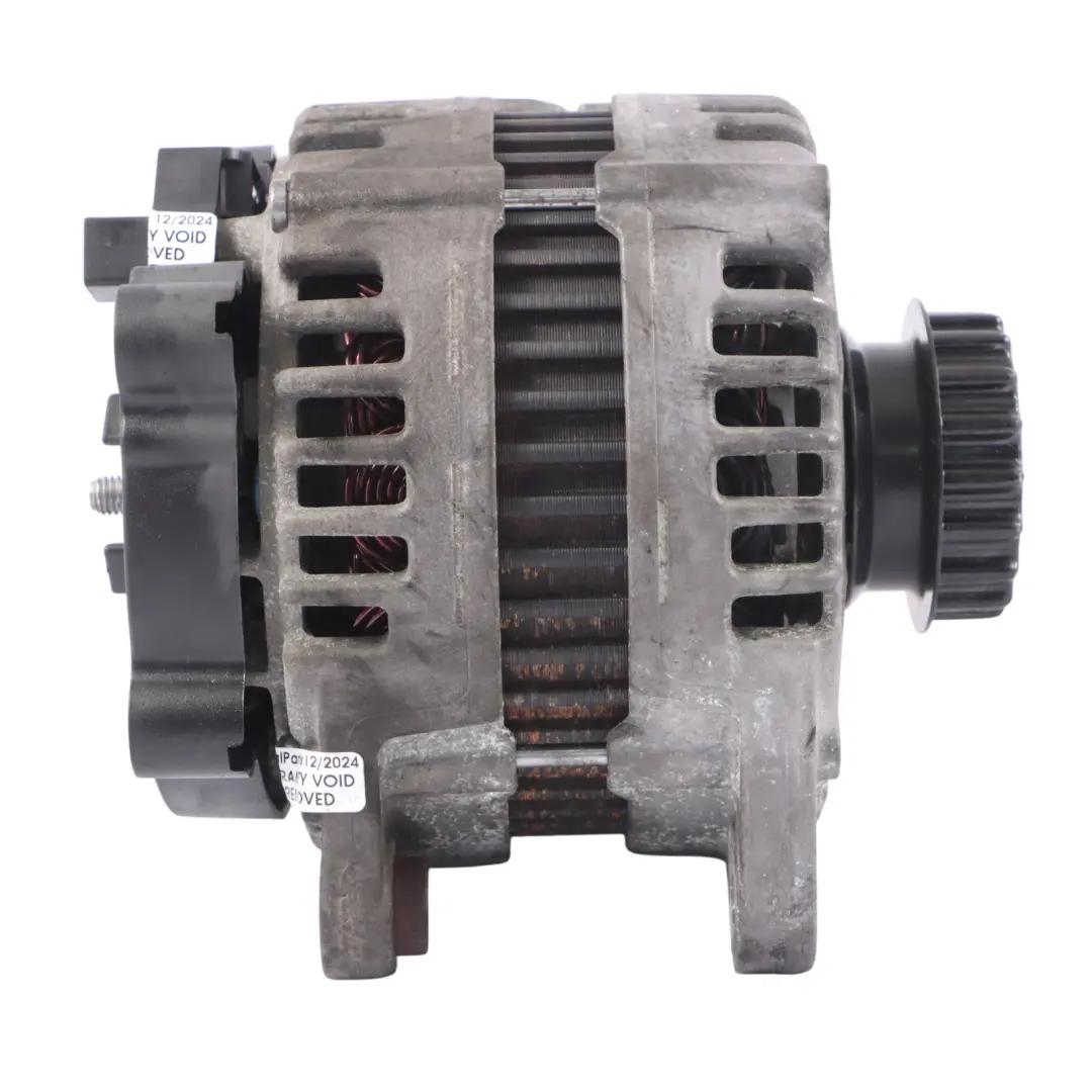 Alternator Generator 14V 180A to Volkswagen Touareg Transporter 2.5 TDI with Part number 070903024B Volkswagen Touareg Transporter 2.5 TDI Alternator Generator 14V 180A - SKU 070903024B - Part number 070903024B