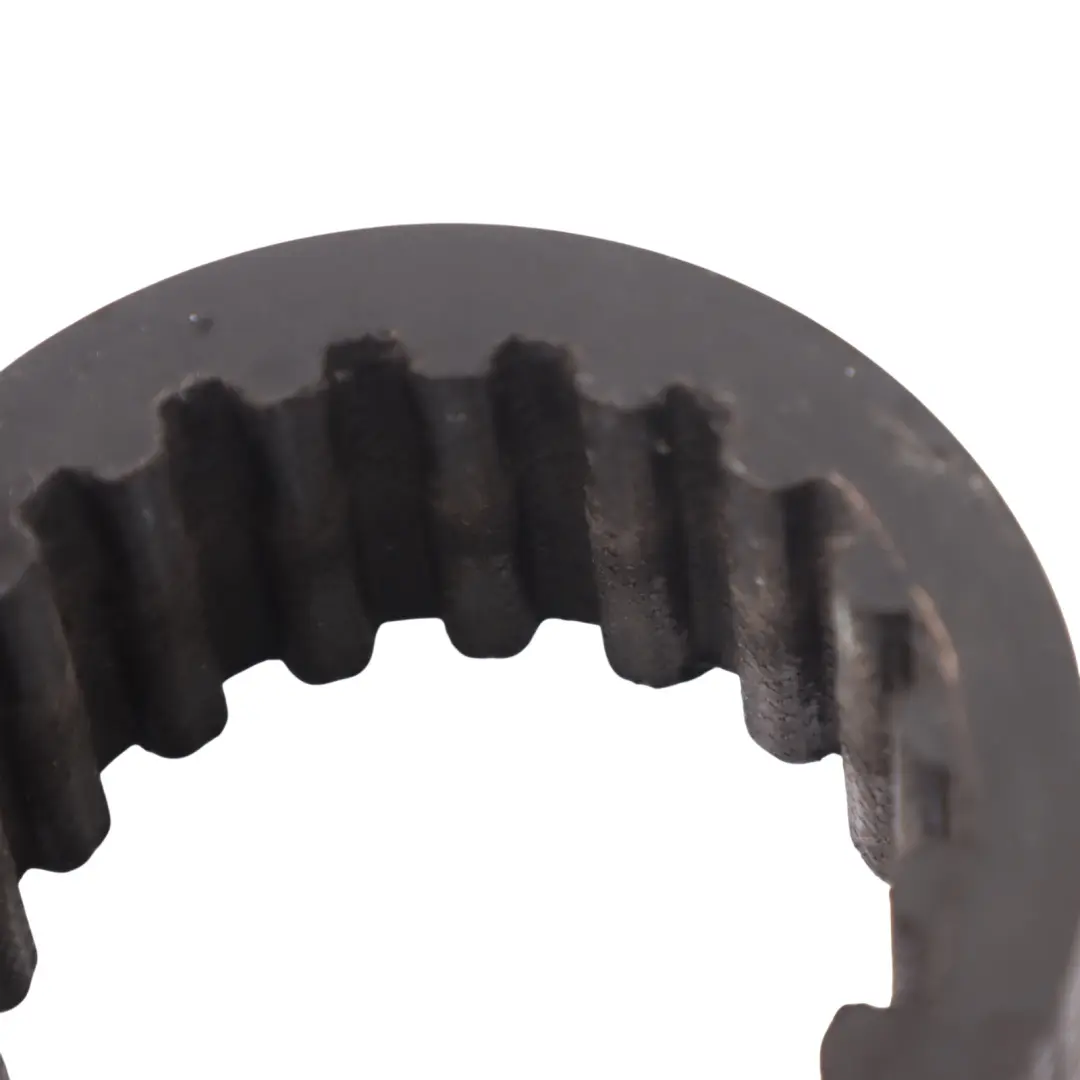 Courroie douille accouplement alternateur pour VW Touareg 2.5 TDI à propos du numéro de pièce 070903327C VW Touareg 2.5 TDI Courroie douille accouplement alternateur - SKU 070903327C - Numéro de pièce 070903327C