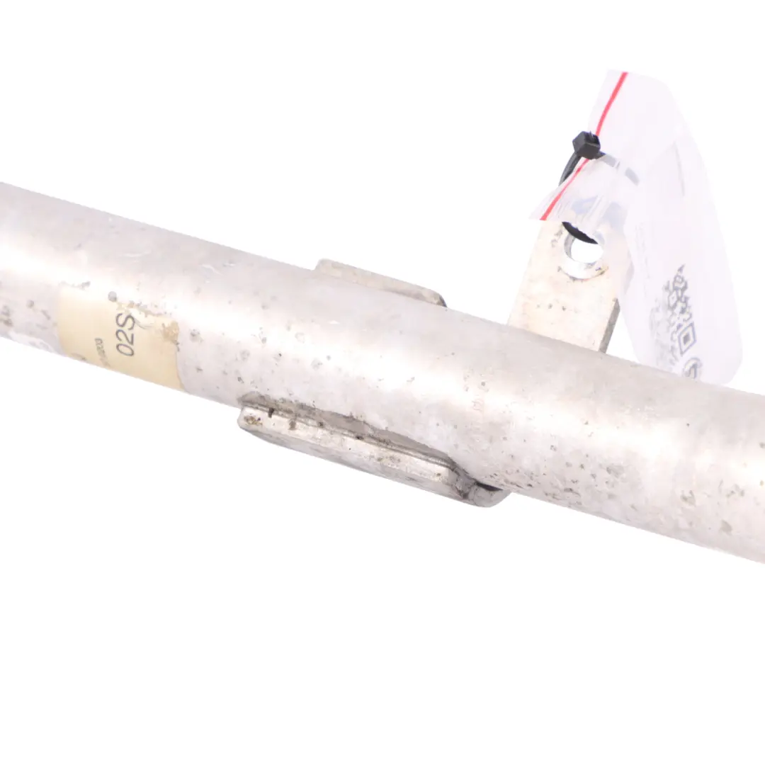 Tuyau de refroidissement Audi S8 A8 D3 A6 C6 5.2 Essence FSI Gauche pour à propos du numéro de pièce 07L121065J Tuyau de refroidissement Audi S8 A8 D3 A6 C6 5.2 Essence FSI Gauche - SKU 07L121065J - Numéro de pièce 07L121065J