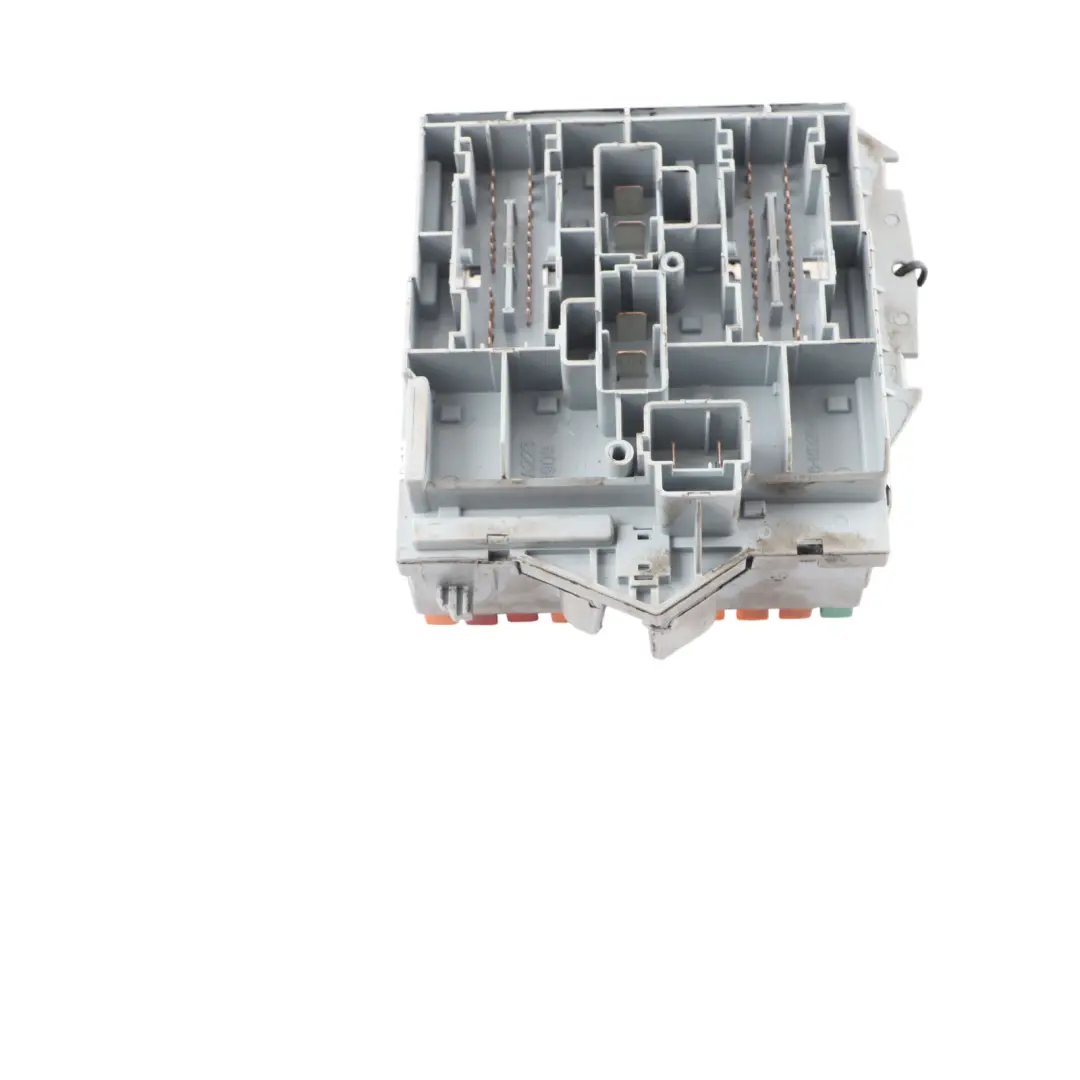 Fuse Box Citroen Relay Peugeot Boxer Fiat Ducato Engine Bay Relay Box to with Part number 1388601080 Fuse Box Citroen Relay Peugeot Boxer Fiat Ducato Engine Bay Relay Box - SKU 1388601080 - Part number 1388601080