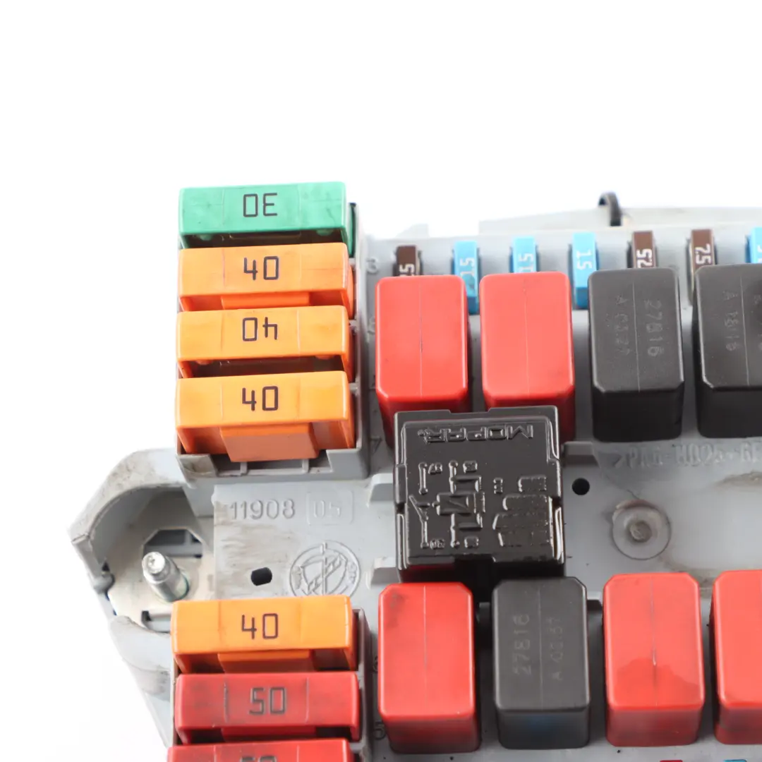 Fuse Box Citroen Relay Peugeot Boxer Fiat Ducato Engine Bay Relay Box to with Part number 1388601080 Fuse Box Citroen Relay Peugeot Boxer Fiat Ducato Engine Bay Relay Box - SKU 1388601080 - Part number 1388601080