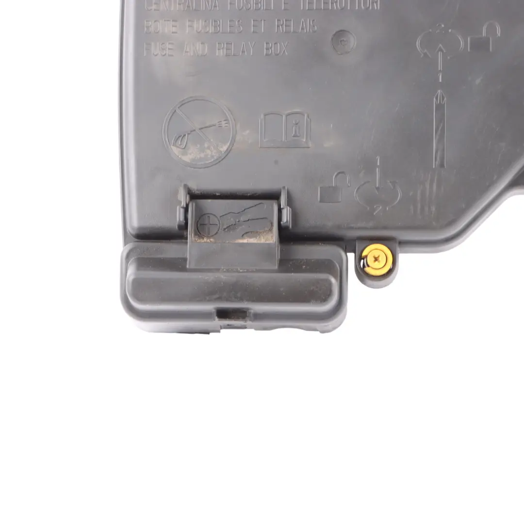 Citroen Relay Peugeot Boxer Fuse Box Relay Cover Lid Unit Trim to with Part number 1389412080 Citroen Relay Peugeot Boxer Fuse Box Relay Cover Lid Unit Trim - SKU 1389412080 - Part number 1389412080