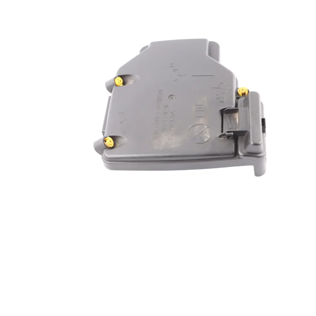 Citroen Relay Peugeot Boxer Fuse Box Relay Cover Lid Unit Trim to with Part number 1389412080 Citroen Relay Peugeot Boxer Fuse Box Relay Cover Lid Unit Trim - SKU 1389412080 - Part number 1389412080