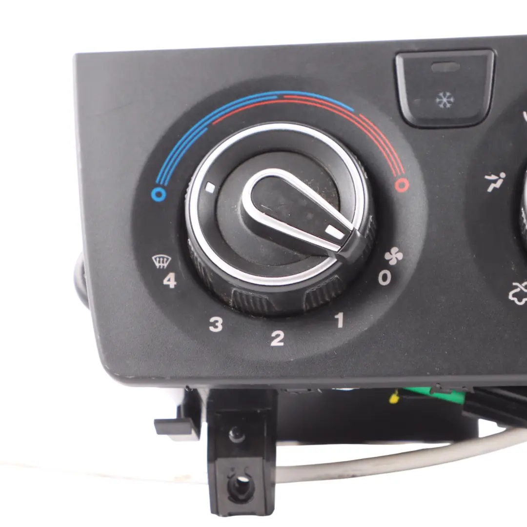 Citroen Relay Air Conditioning Control Panel A/C Heater Blower Switch to with Part number 168340200 Citroen Relay Air Conditioning Control Panel A/C Heater Blower Switch - SKU 168340200 - Part number 168340200