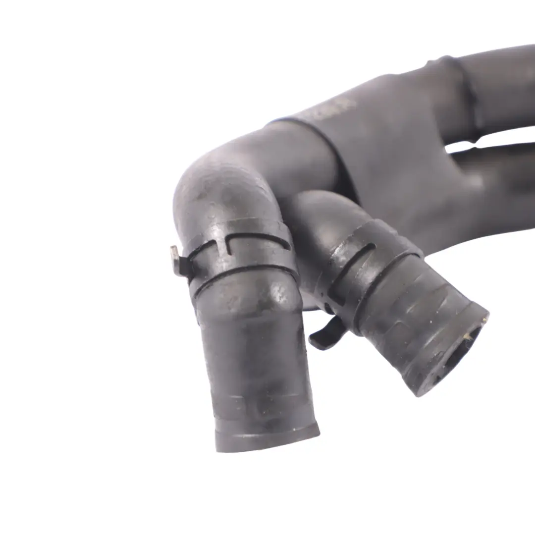 Ligne tuyaux caoutchouc système refroidissement pour Audi A3 8P 1.9 TDI Diesel à propos du numéro de pièce 1K0121086T Audi A3 8P 1.9 TDI Diesel Ligne tuyaux caoutchouc système refroidissement - SKU 1K0121086T - Numéro de pièce 1K0121086T