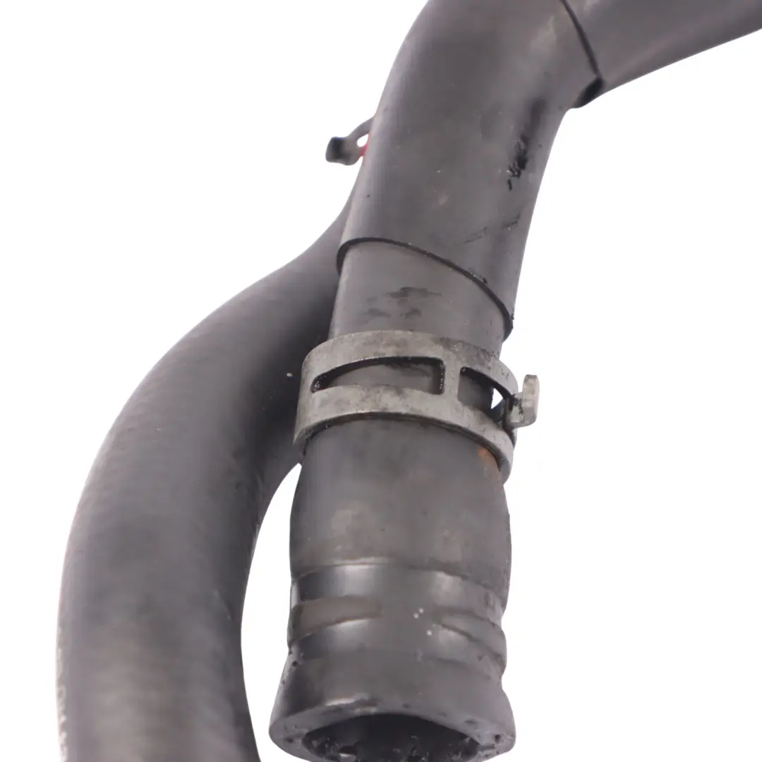 Sistema di raffreddamento tubo gomma linea per Audi A3 8P 1.9 TDI Diesel con numero di parte 1K0121086T Audi A3 8P 1.9 TDI Diesel Sistema di raffreddamento tubo gomma linea - SKU 1K0121086T - Numero di parte 1K0121086T