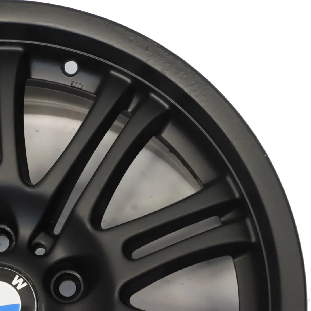 Schwarz Hinter rad felge 18" 9J ET:26 M Doppel speiche 67 für BMW E46 M3 mit Teilenummer 2229960 BMW E46 M3 Schwarz Hinter rad felge 18" 9J ET:26 M Doppel speiche 67 - SKU 2229960-3 - Teilenummer 2229960