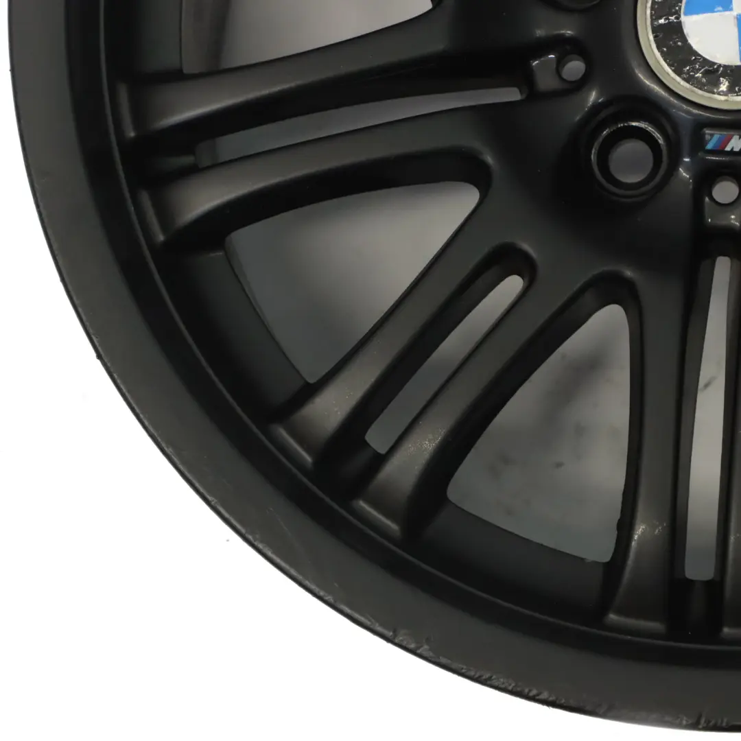 Negro llanta aleación trasera 18 "9J ET:26 M doble radio 67 BMW E46 M3 - SKU 2229960-4 - Número de pieza 2229960