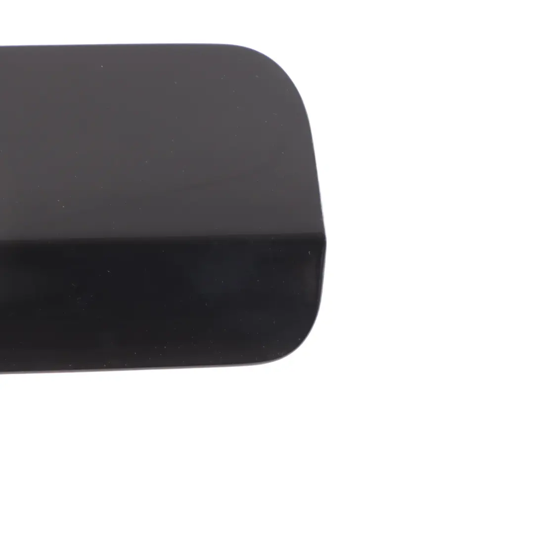 Fill In Flap Schwarz 2 Black 668 to BMW F30 F80 M3 Fuel Cover with Part number 2239979 BMW F30 F80 M3 Fuel Cover Fill In Flap Schwarz 2 Black 668 - SKU 2239979-SCH - Part number 2239979