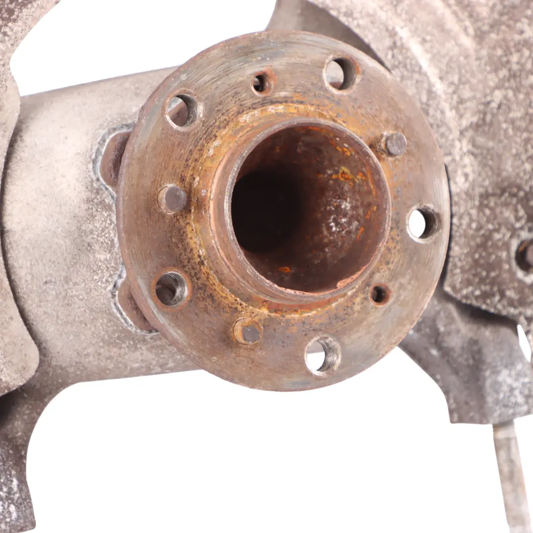 Carrier Front Right O/S Axle Suspension Bearing F12 M6 to BMW F10 M5 Wheel with Part number 2284054 BMW F10 M5 Wheel Carrier Front Right O/S Axle Suspension Bearing F12 M6 - SKU 2284054-2 - Part number 2284054