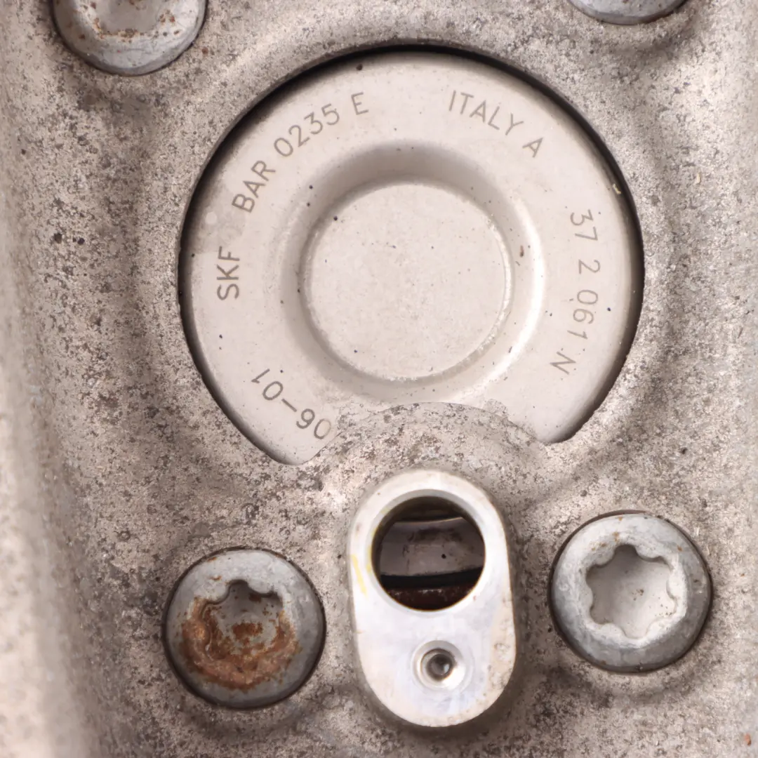 Carrier Front Right O/S Axle Suspension Bearing F12 M6 to BMW F10 M5 Wheel with Part number 2284054 BMW F10 M5 Wheel Carrier Front Right O/S Axle Suspension Bearing F12 M6 - SKU 2284054-2 - Part number 2284054