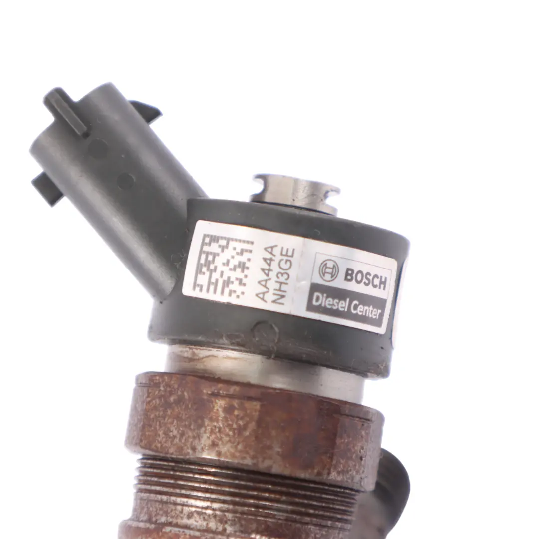 Toyota Yaris 2 1.4 D-4D Diesel 1NDTV Fuel Injector Injection Nozzle - SKU 23670-33010 - Part number 23670-33010
