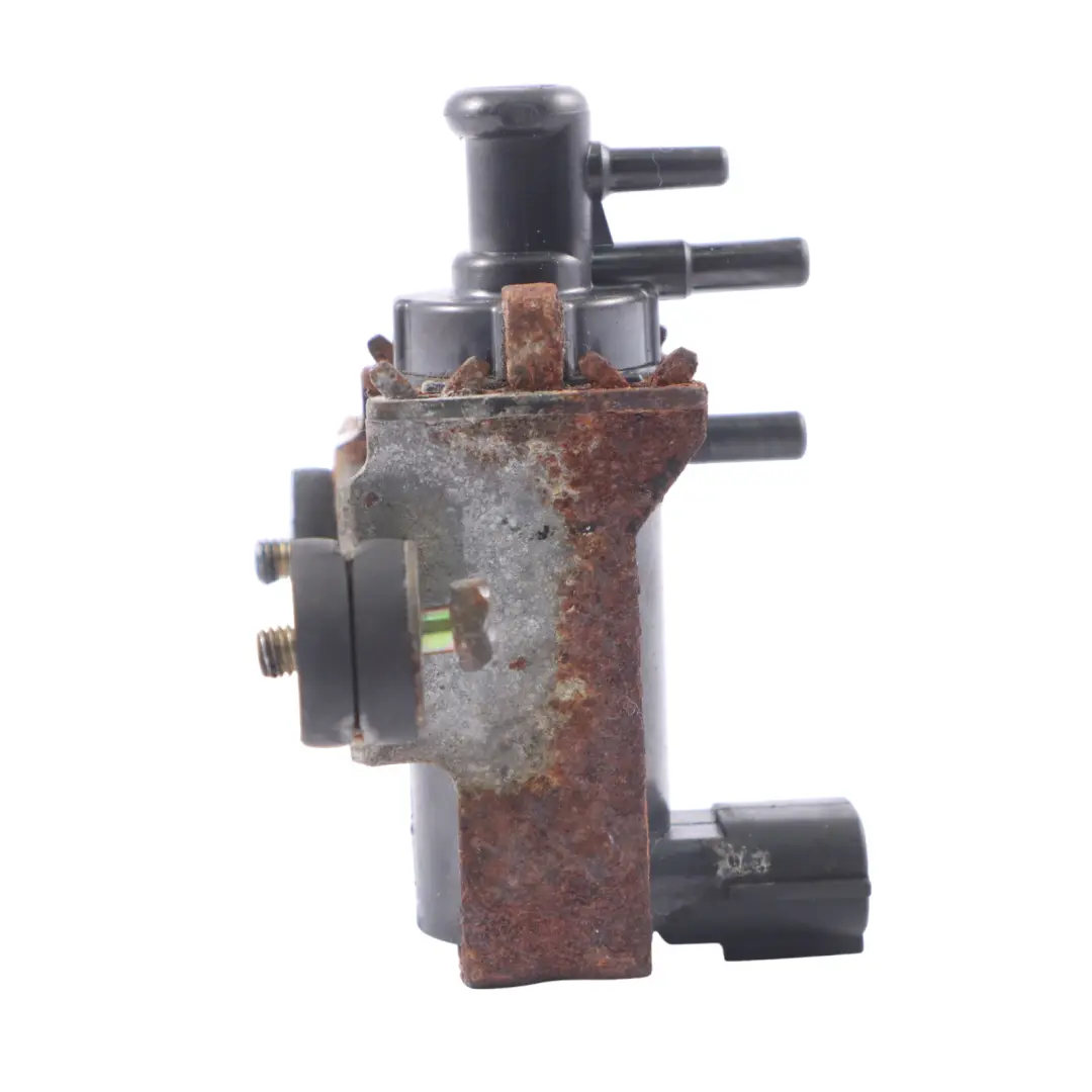 Válvula Reguladora Sensor de Vacío para Toyota Yaris con número de pieza 25819-33010 Toyota Yaris Válvula Reguladora Sensor de Vacío - SKU 25819-33010 - Número de pieza 25819-33010