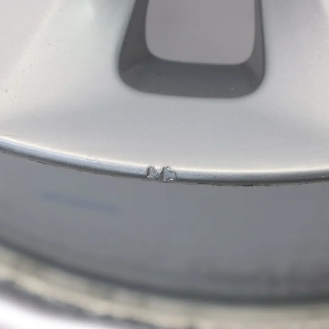 Alloy Wheel Rim 17" V-spoke 279 8J ET:46 to BMW X3 E83 Silver with Part number 3451879 BMW X3 E83 Silver Alloy Wheel Rim 17" V-spoke 279 8J ET:46 - SKU 3451879-4 - Part number 3451879