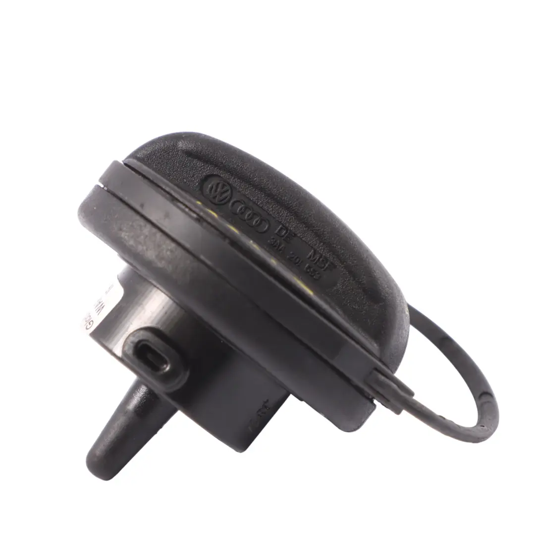 Bouchon de réservoir de carburant Vis pour Audi A3 8V à propos du numéro de pièce 3AA201553 Audi A3 8V Bouchon de réservoir de carburant Vis - SKU 3AA201553 - Numéro de pièce 3AA201553