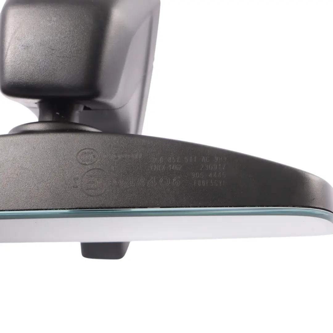 Rétroviseur intérieur automatique Noir pour Volkswagen VW Golf SV à propos du numéro de pièce 3G0857511AC Volkswagen VW Golf SV Rétroviseur intérieur automatique Noir - SKU 3G0857511AC - Numéro de pièce 3G0857511AC