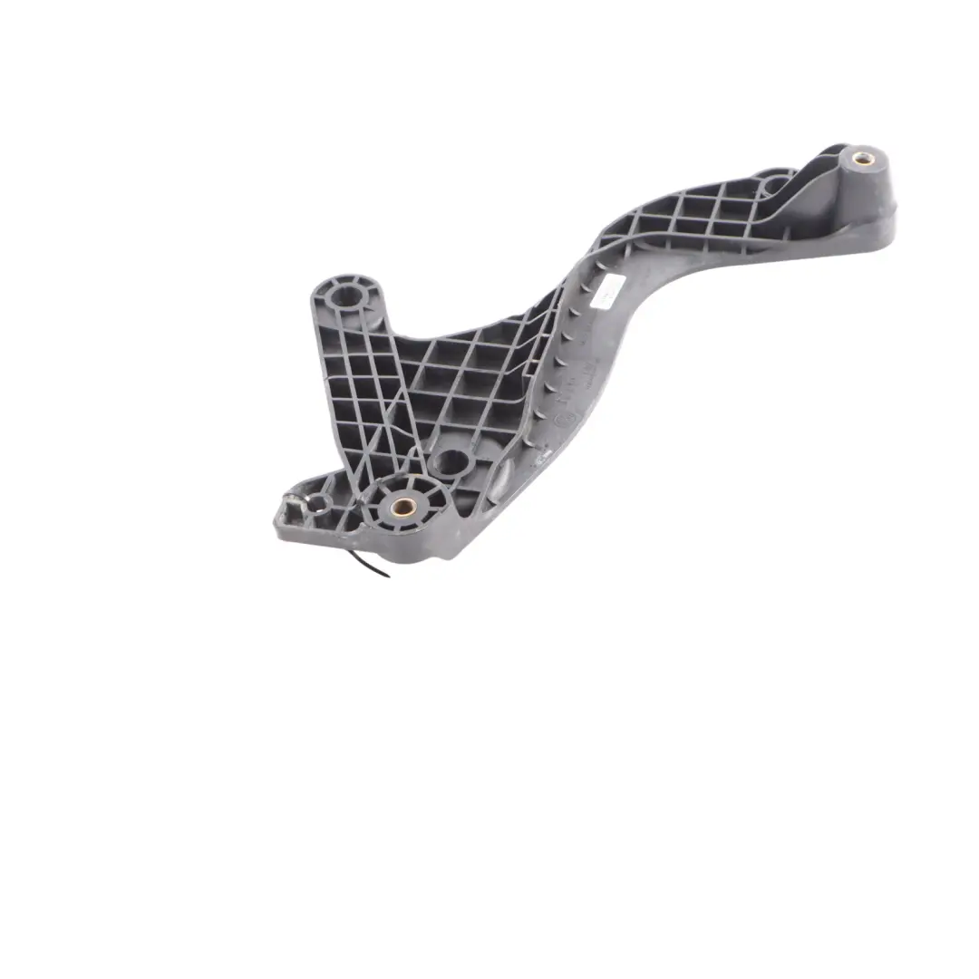 Filter Holder Support Carrier Bracket Mount to Audi RS3 8V Air with Part number 3Q0129671 Audi RS3 8V Air Filter Holder Support Carrier Bracket Mount - SKU 3Q0129671 - Part number 3Q0129671