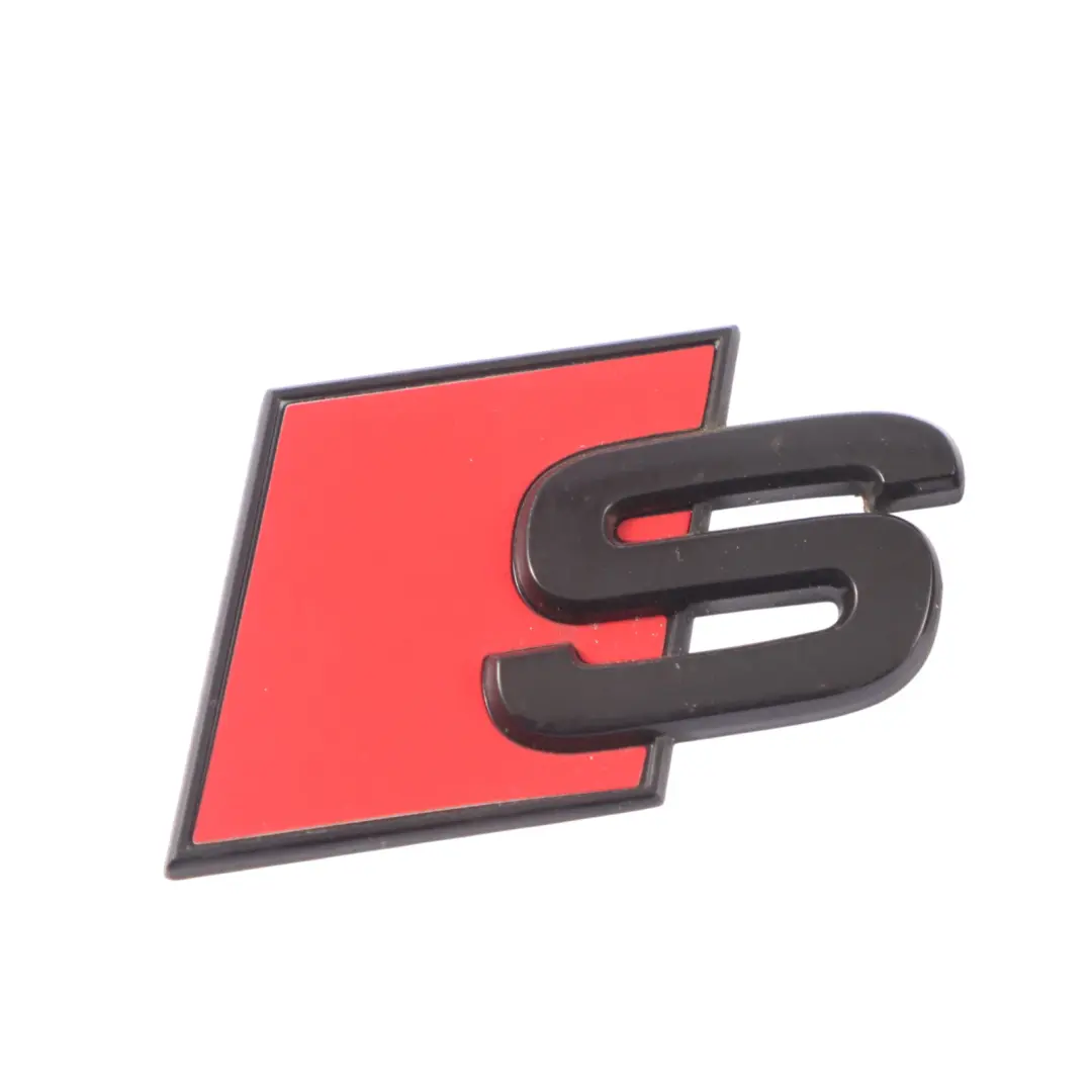 Emblème de hayon arrière coffre Badge S8 Lettering Label pour Audi S8 D3 à propos du numéro de pièce 4D0853735A Audi S8 D3 Emblème de hayon arrière coffre Badge S8 Lettering Label - SKU 4D0853735A - Numéro de pièce 4D0853735A