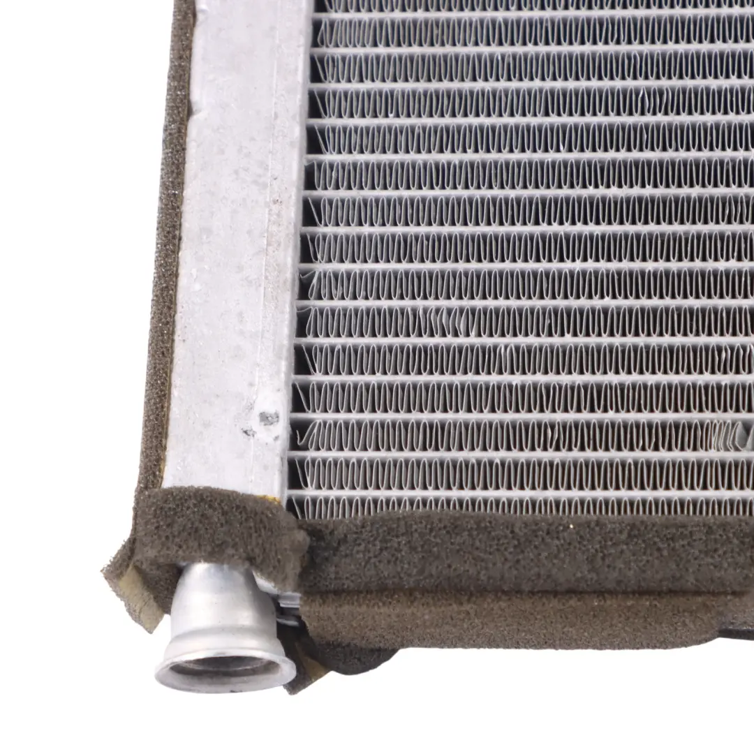 Wymiennik Ciepła Klimatyzacj Matrix do Audi S8 D3 A8 4E2 o numerze 4D0898030B Audi S8 D3 A8 4E2 Wymiennik Ciepła Klimatyzacj Matrix - SKU 4D0898030B - Numer Części 4D0898030B