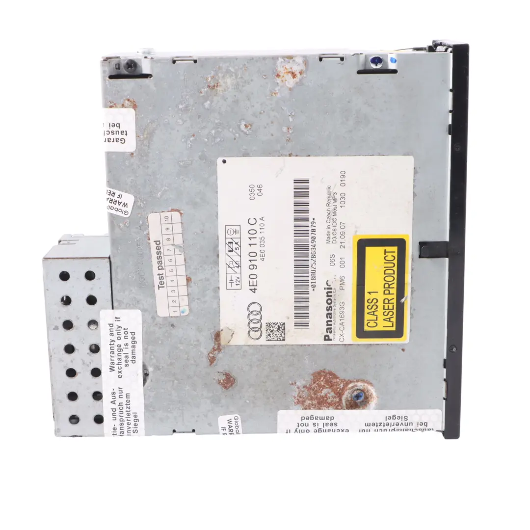 Modulo di controllo del caricatore CD 6 unità CD per AUDI A8 4E S8 D3 con numero di parte 4E0057110C AUDI A8 4E S8 D3 Modulo di controllo del caricatore CD 6 unità CD - SKU 4E0057110C - Numero di parte 4E0057110C