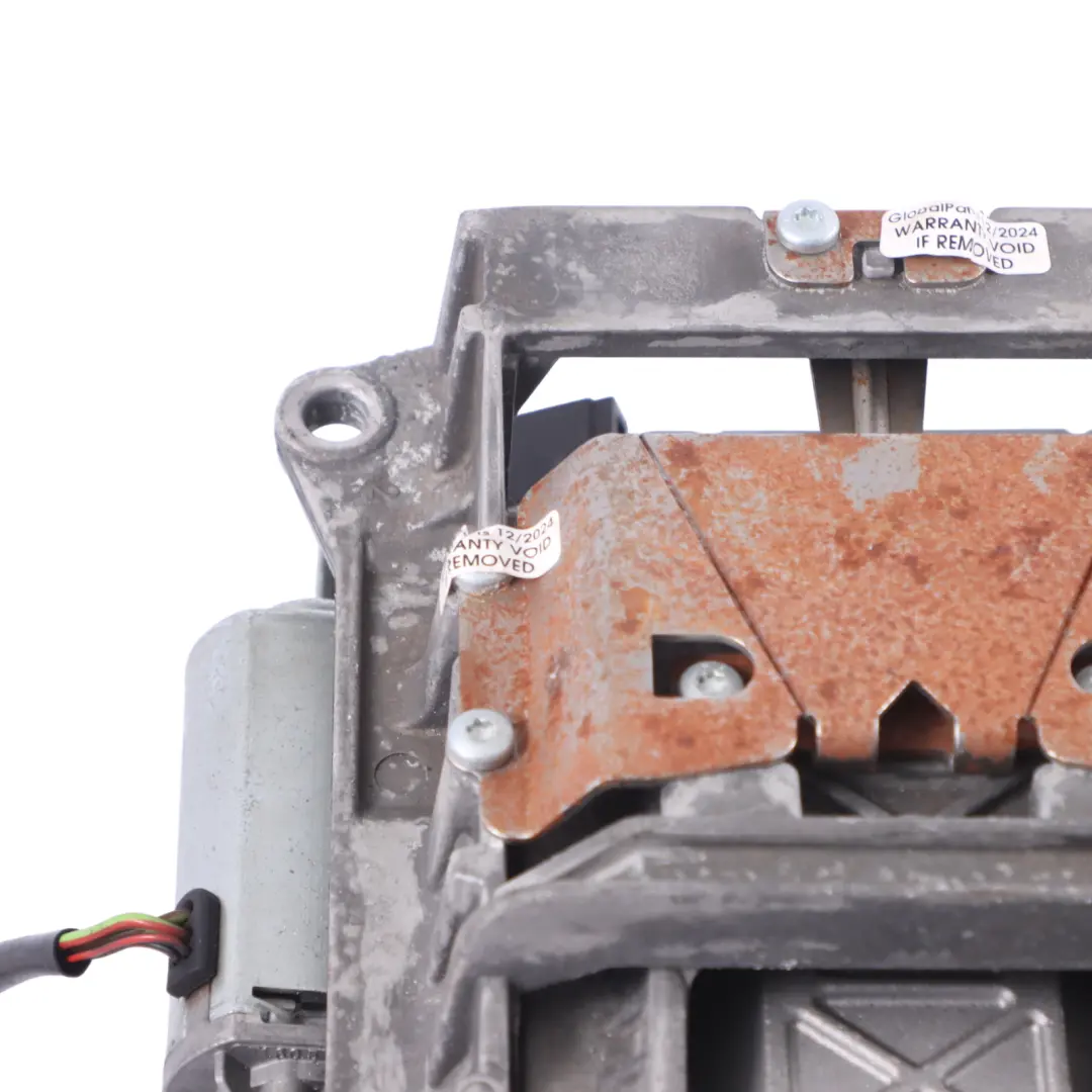 Kolumna Kierownicza do Audi S8 D3 o numerze 4E0419512GX Audi S8 D3 Kolumna Kierownicza - SKU 4E0419512GX - Numer Części 4E0419512GX