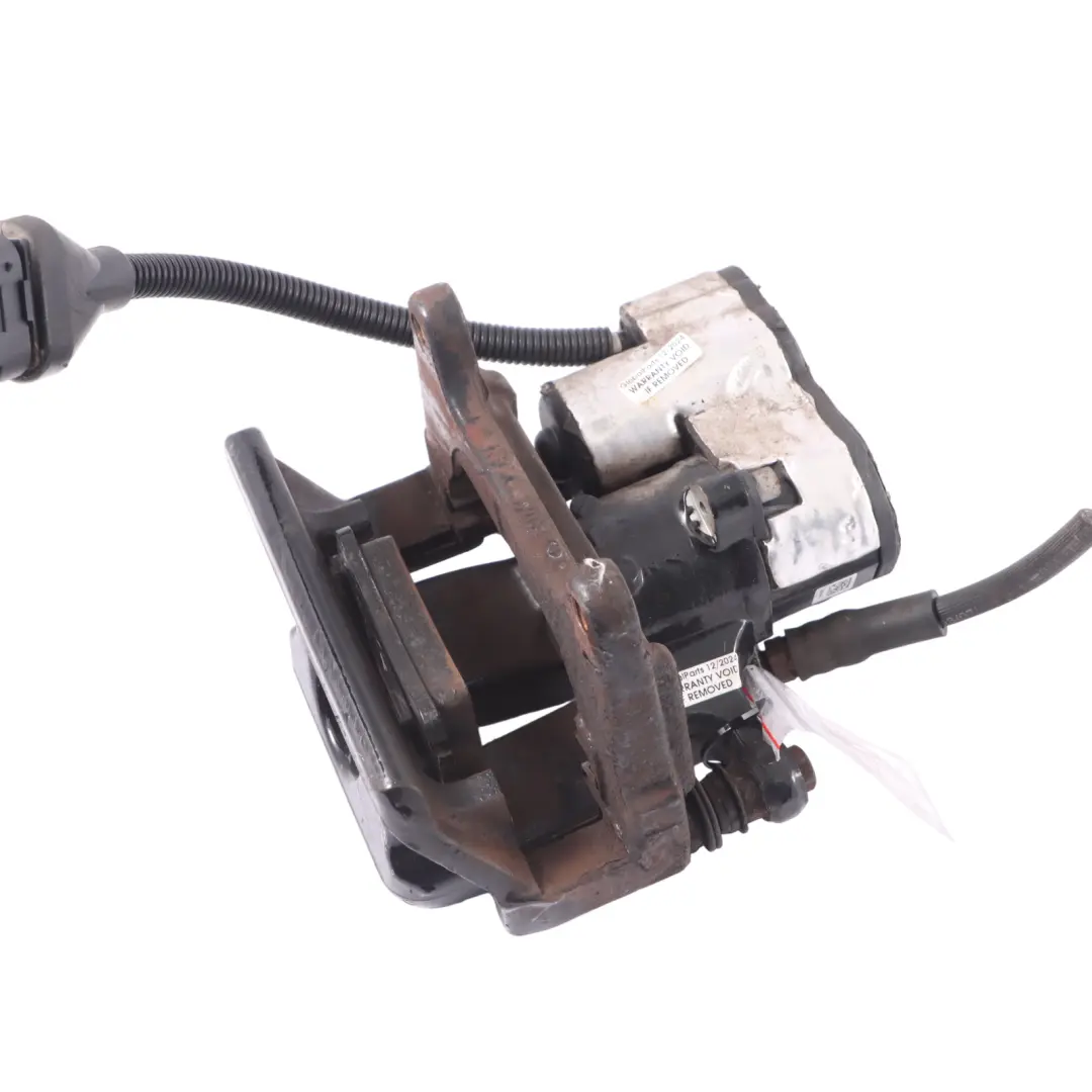 Etrier de frein arrière droit pour Audi S8 D3 à propos du numéro de pièce 4E0615404C Audi S8 D3 Etrier de frein arrière droit - SKU 4E0615404C - Numéro de pièce 4E0615404C