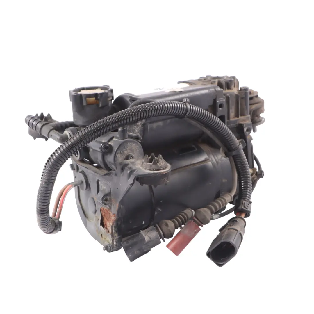 Wabco Alimentazione aria Pompa Compressore Motore per Audi A8 D3 S8 4E con numero di parte 4E0616007C Audi A8 D3 S8 4E Wabco Alimentazione aria Pompa Compressore Motore - SKU 4E0616007C - Numero di parte 4E0616007C