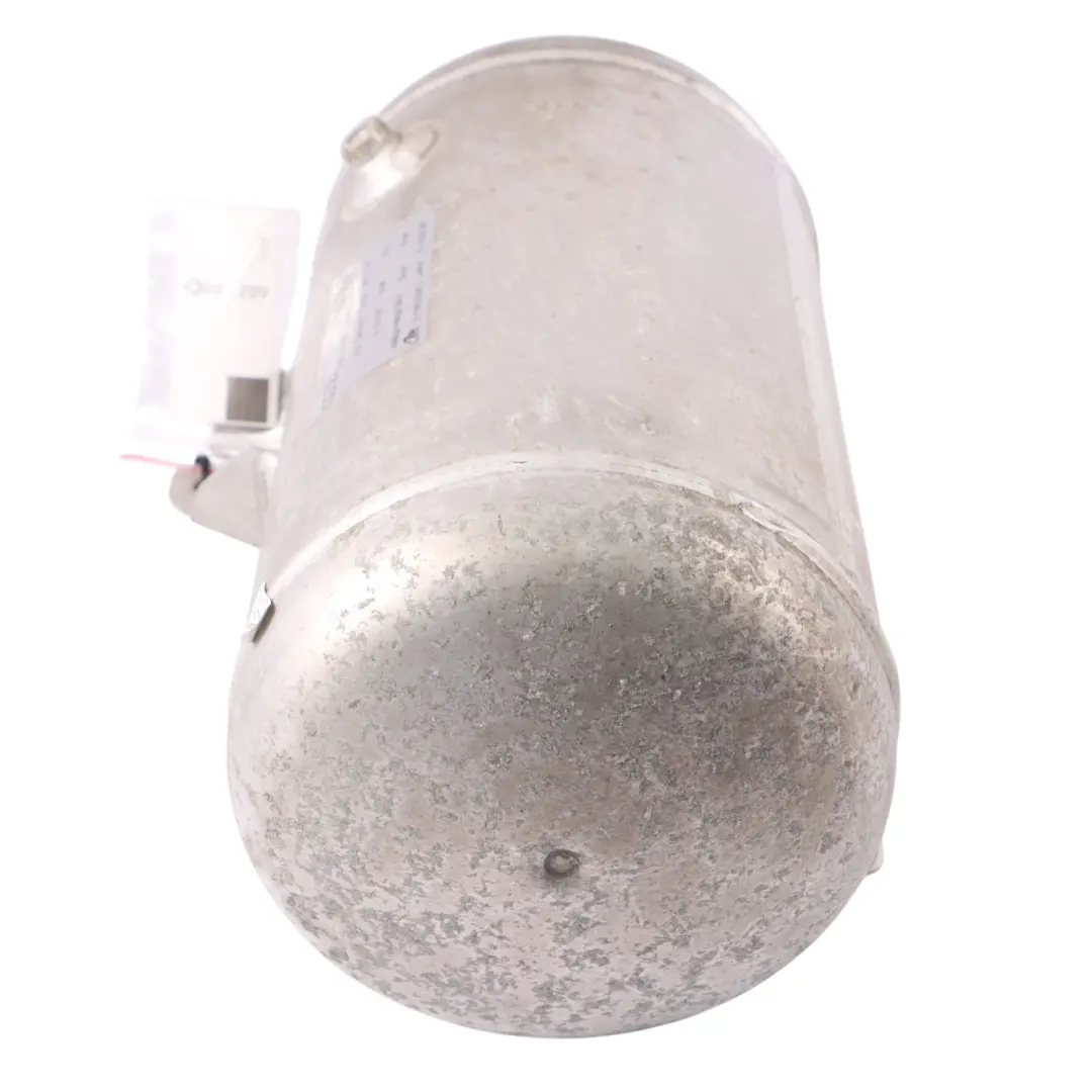 Suspension Air Capacity Tank Pressure Cylinder Reservoir to Audi S8 D3 with Part number 4E0616203 Audi S8 D3 Suspension Air Capacity Tank Pressure Cylinder Reservoir - SKU 4E0616203 - Part number 4E0616203
