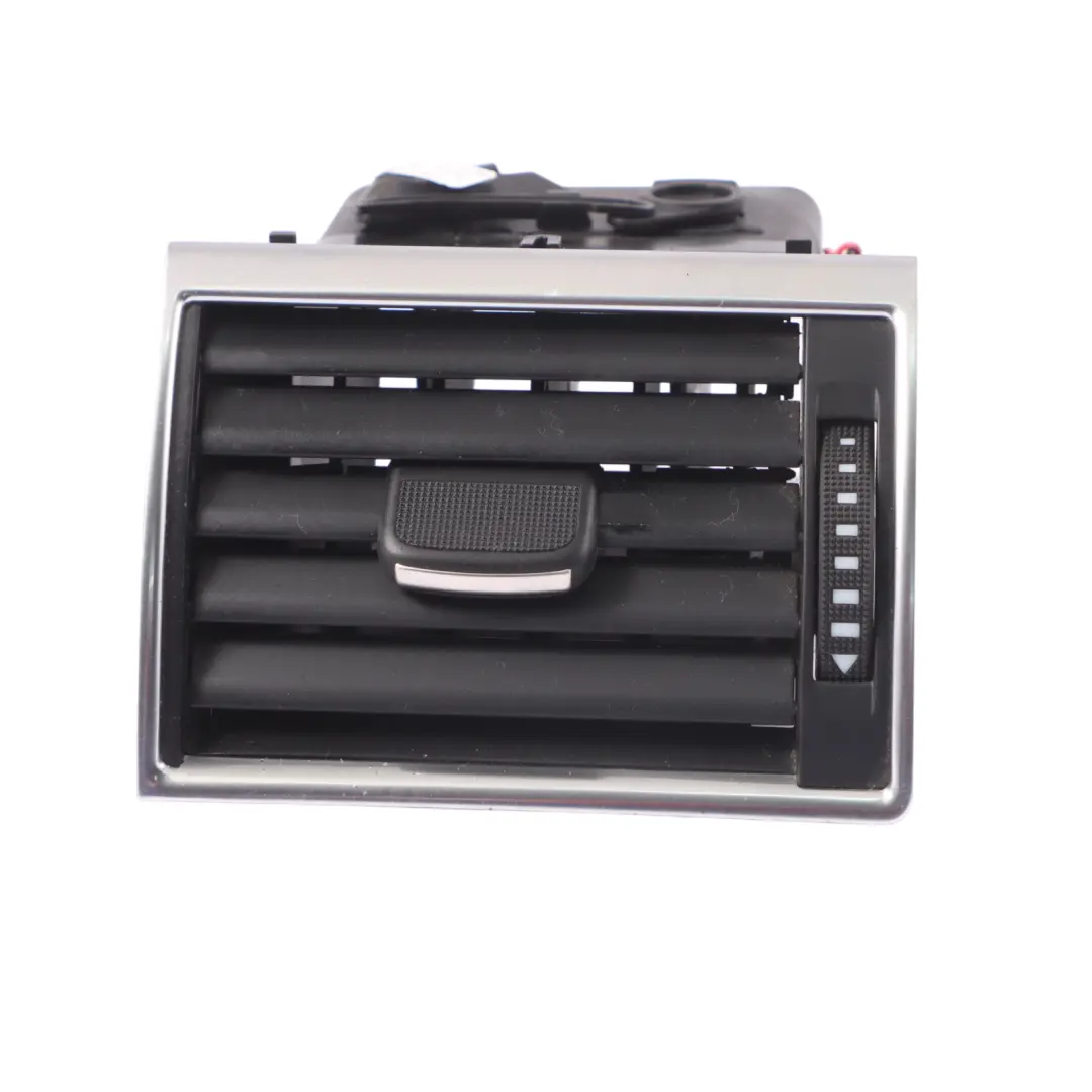 Bouche d'aération du tableau de bord centrale droite pour Audi A8 S8 D3 à propos du numéro de pièce 4E0820952J Audi A8 S8 D3 Bouche d'aération du tableau de bord centrale droite - SKU 4E0820952J - Numéro de pièce 4E0820952J